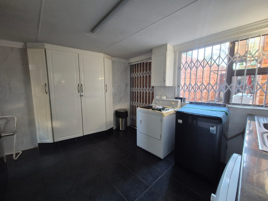 3 Bedroom Property for Sale in Vanderbijlpark SW 5 Gauteng