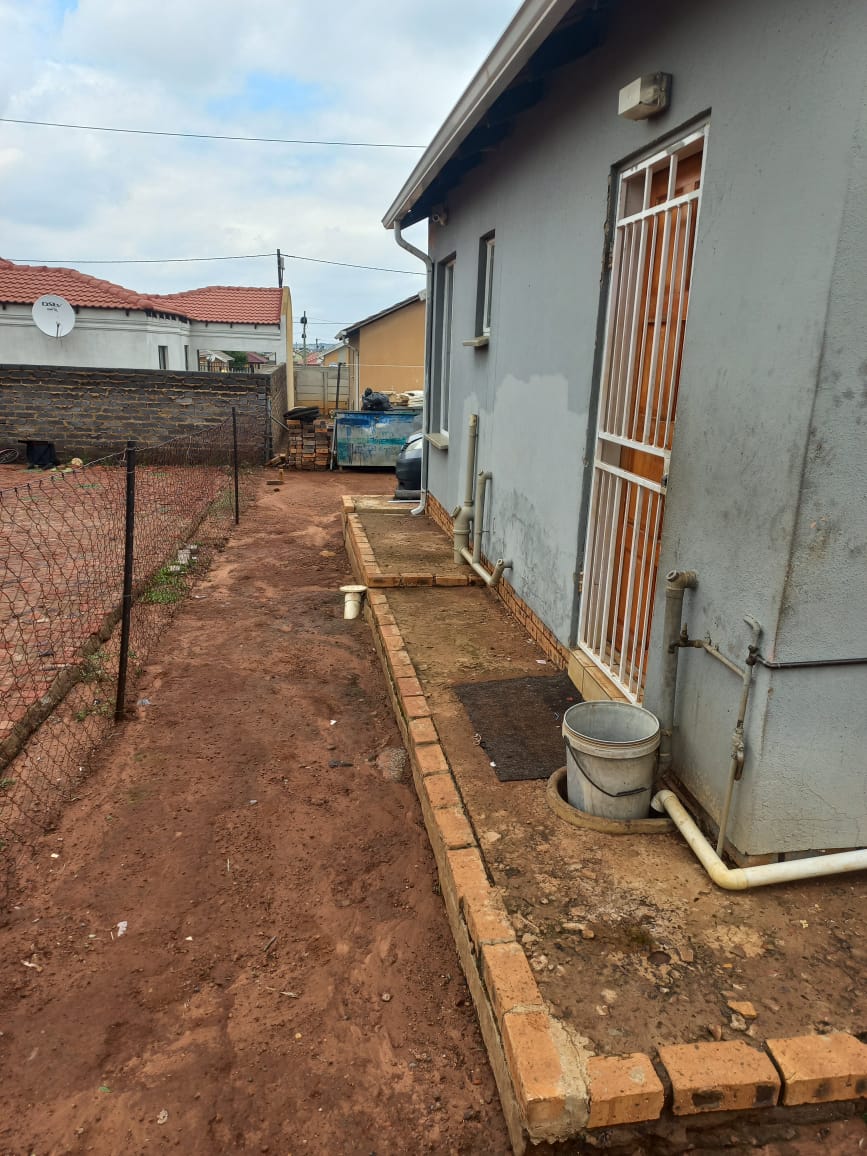 2 Bedroom Property for Sale in Savanna City Gauteng