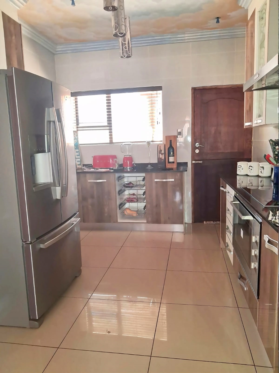 4 Bedroom Property for Sale in Three Rivers East Gauteng