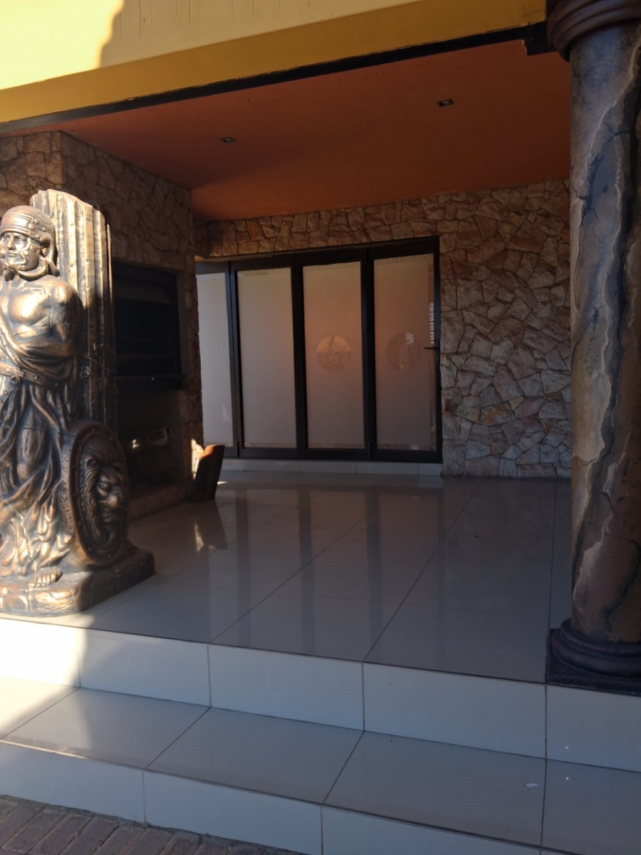 4 Bedroom Property for Sale in Three Rivers East Gauteng