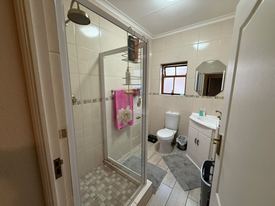 3 Bedroom Property for Sale in Vanderbijlpark SE 2 Gauteng