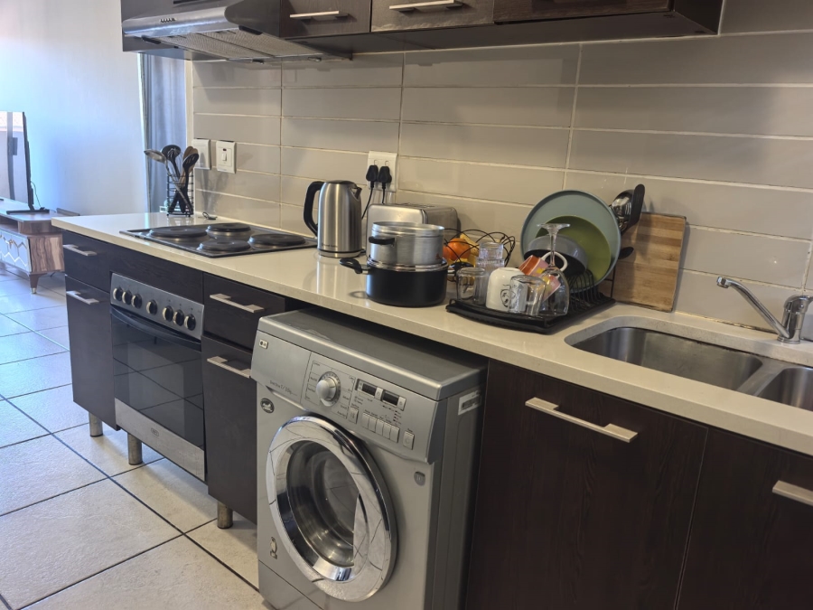To Let 2 Bedroom Property for Rent in Noordwyk Gauteng