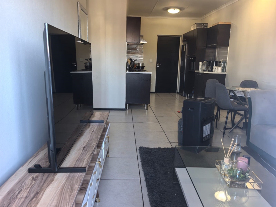 To Let 2 Bedroom Property for Rent in Noordwyk Gauteng