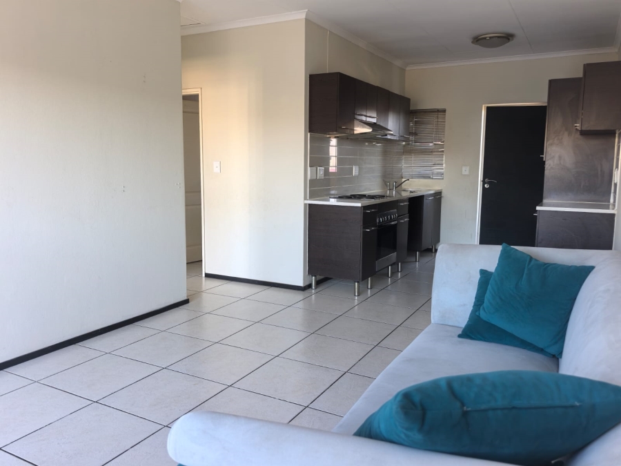 2 Bedroom Property for Sale in Noordwyk Gauteng