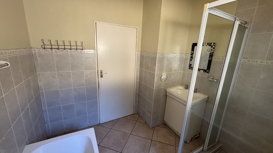To Let 3 Bedroom Property for Rent in Northgate Gauteng