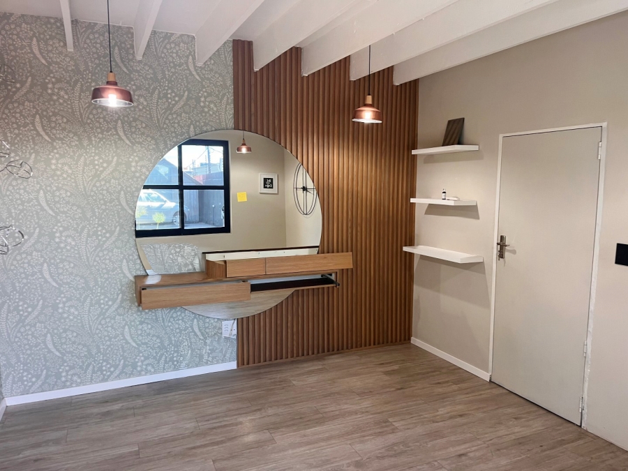 To Let Commercial Property for Rent in Sydenham Gauteng