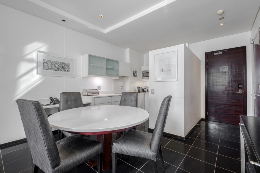 To Let 1 Bedroom Property for Rent in Sandown Gauteng