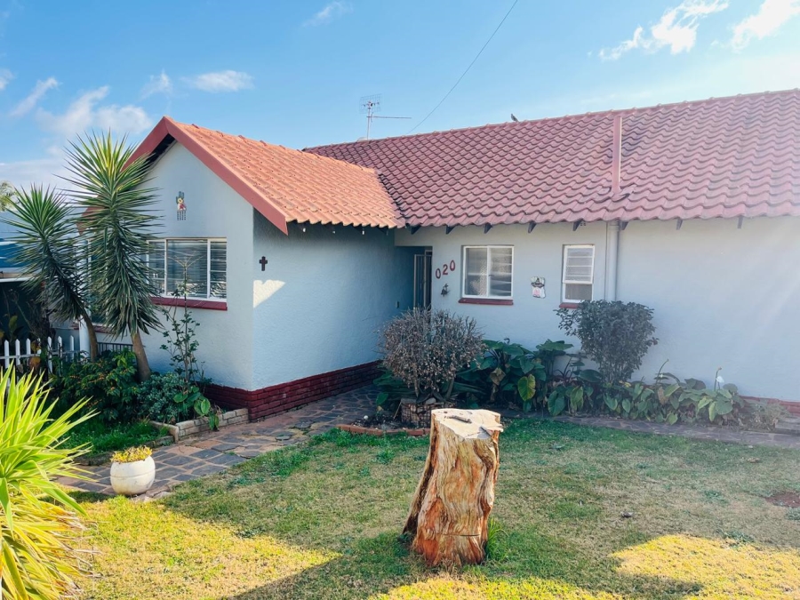 3 Bedroom Property for Sale in Mindalore Gauteng