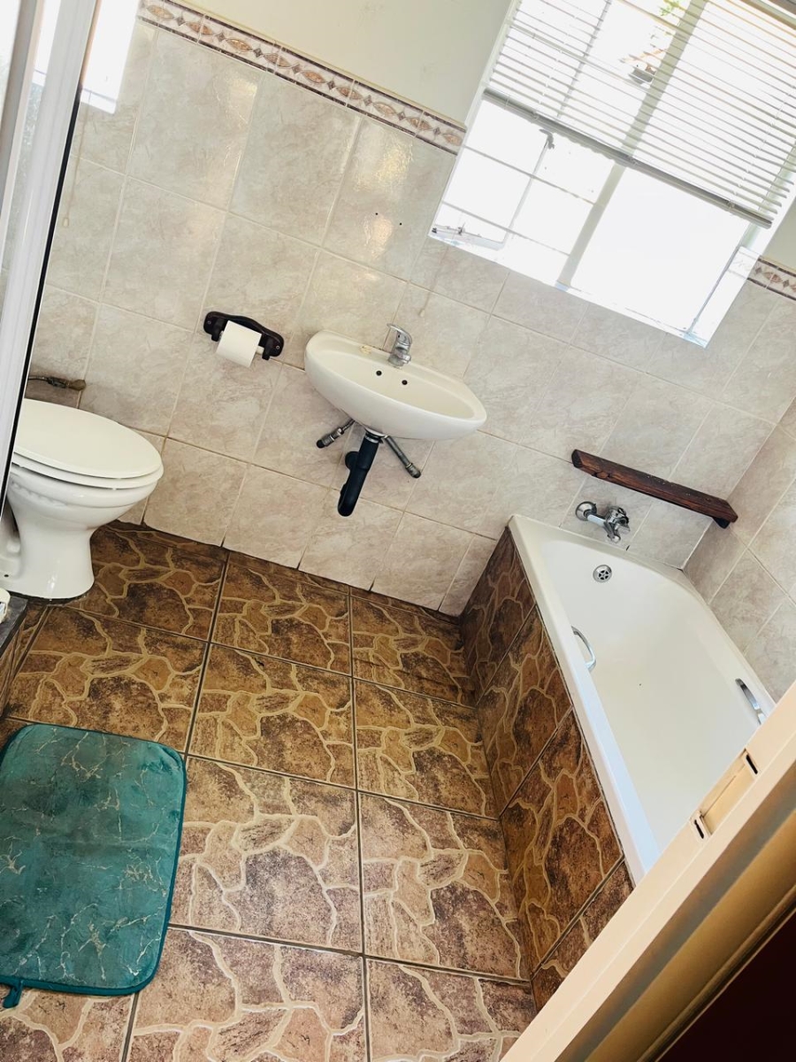 3 Bedroom Property for Sale in Mindalore Gauteng