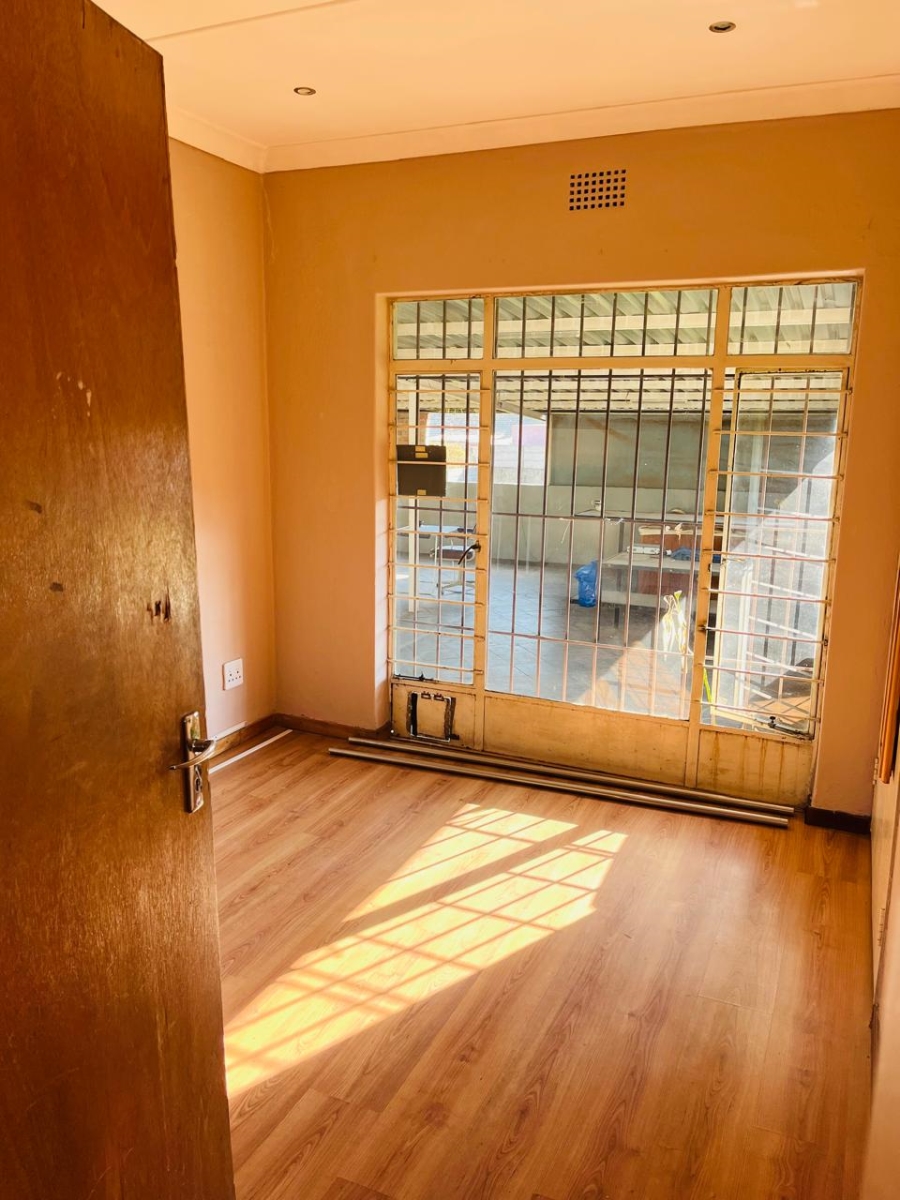 3 Bedroom Property for Sale in Mindalore Gauteng