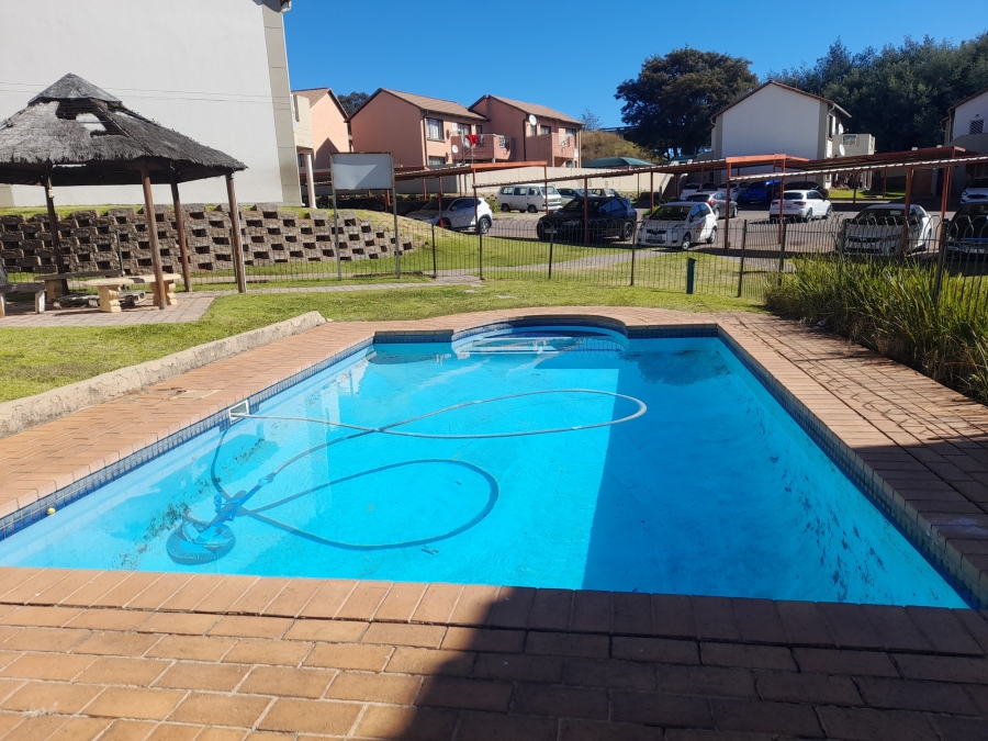 3 Bedroom Property for Sale in Mondeor Gauteng