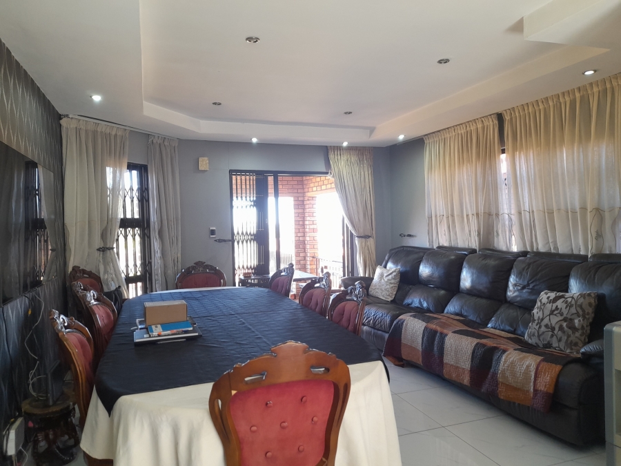 3 Bedroom Property for Sale in Ridgeway Gauteng