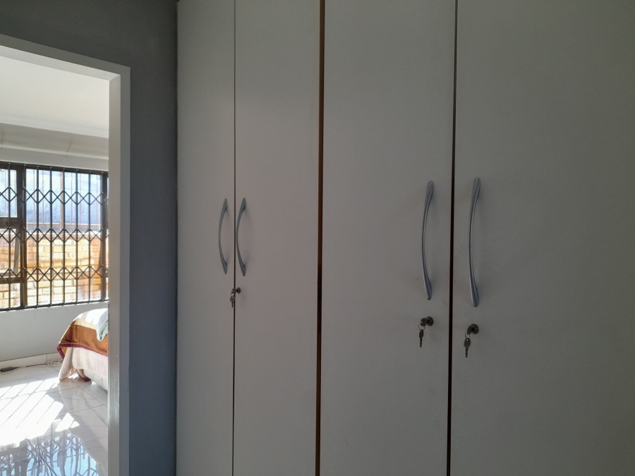 3 Bedroom Property for Sale in Ridgeway Gauteng