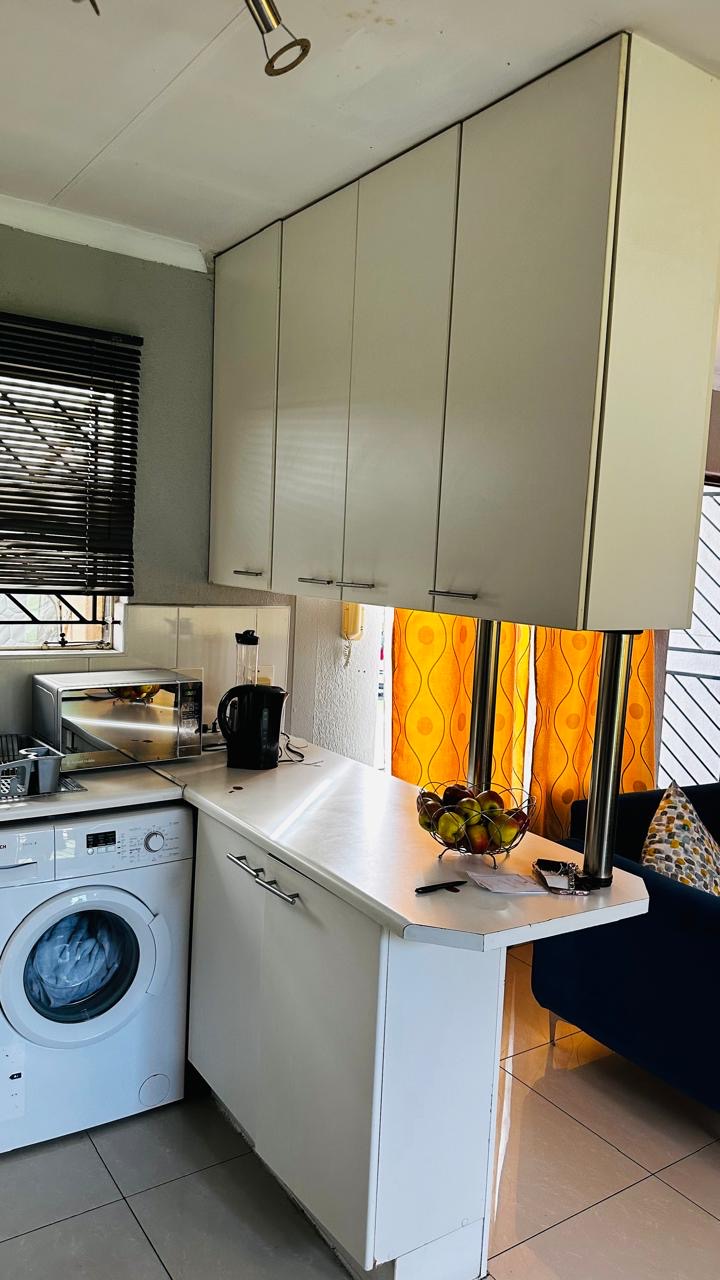 To Let 3 Bedroom Property for Rent in Country View Gauteng