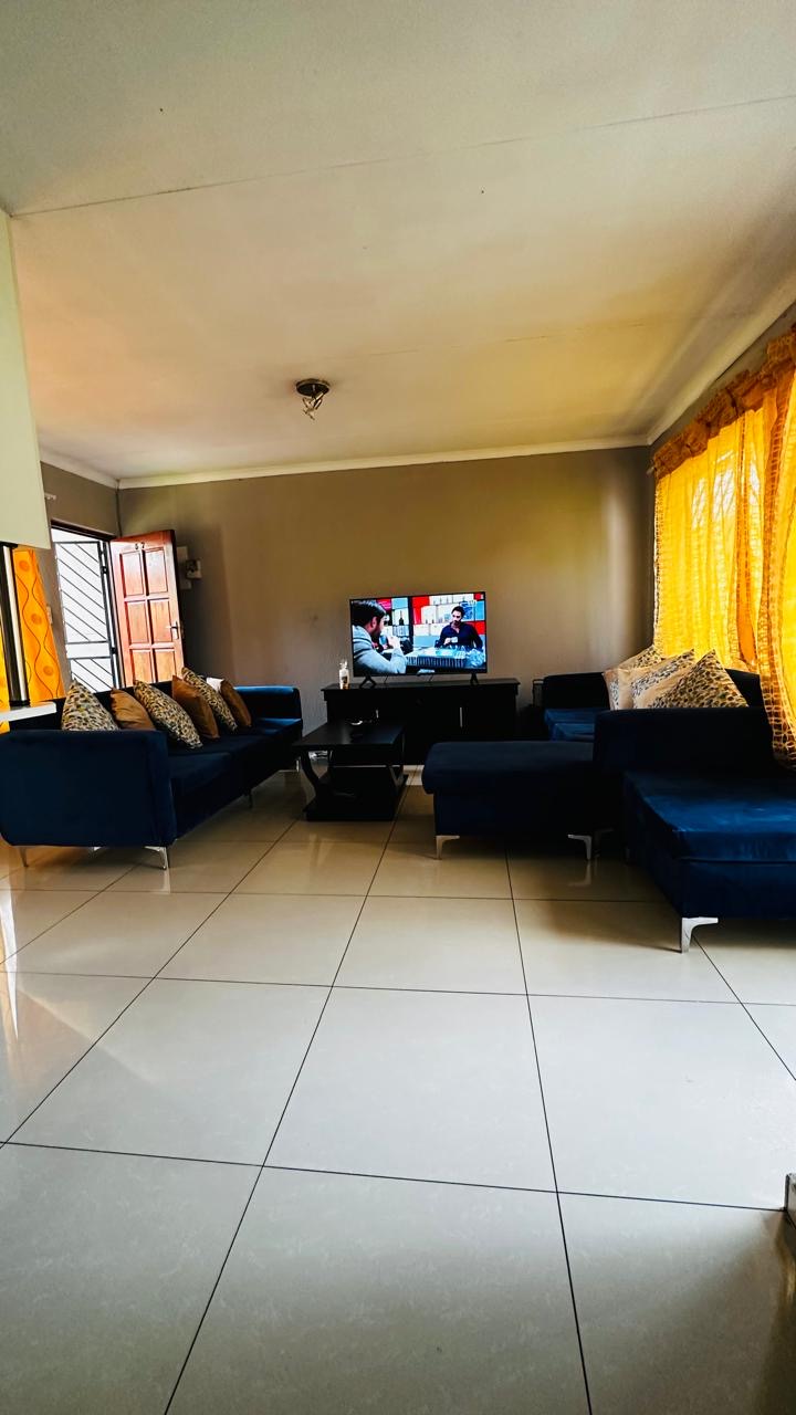 To Let 3 Bedroom Property for Rent in Country View Gauteng