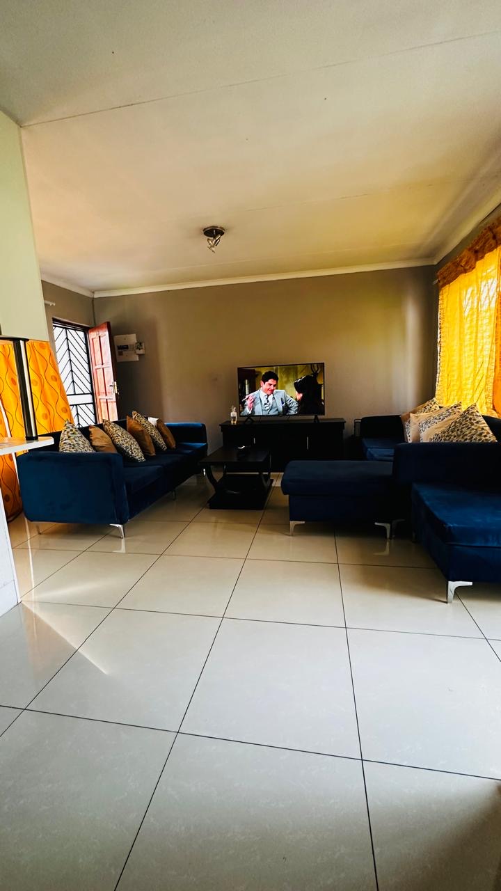 To Let 3 Bedroom Property for Rent in Country View Gauteng