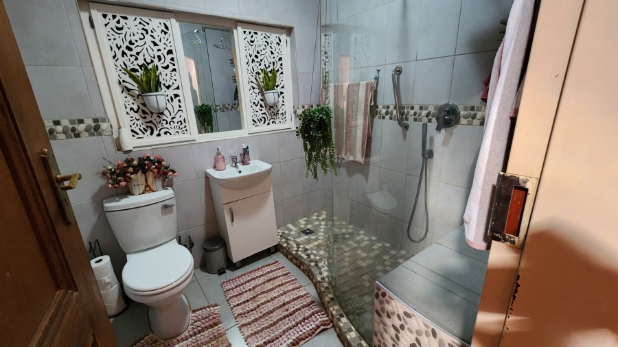 3 Bedroom Property for Sale in The Orchards Gauteng