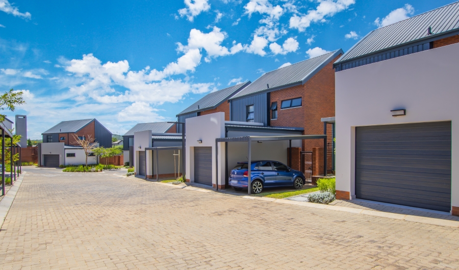 3 Bedroom Property for Sale in Barbeque Downs Gauteng