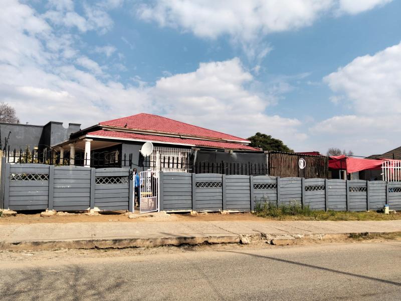 3 Bedroom Property for Sale in Forest Hill Gauteng