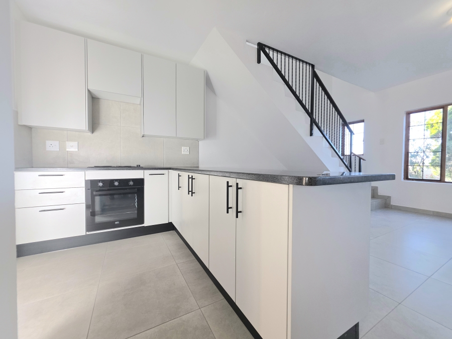 3 Bedroom Property for Sale in Noordwyk Gauteng