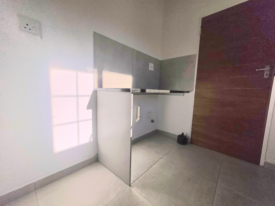 3 Bedroom Property for Sale in Noordwyk Gauteng