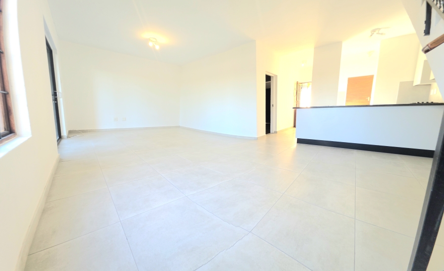 3 Bedroom Property for Sale in Noordwyk Gauteng