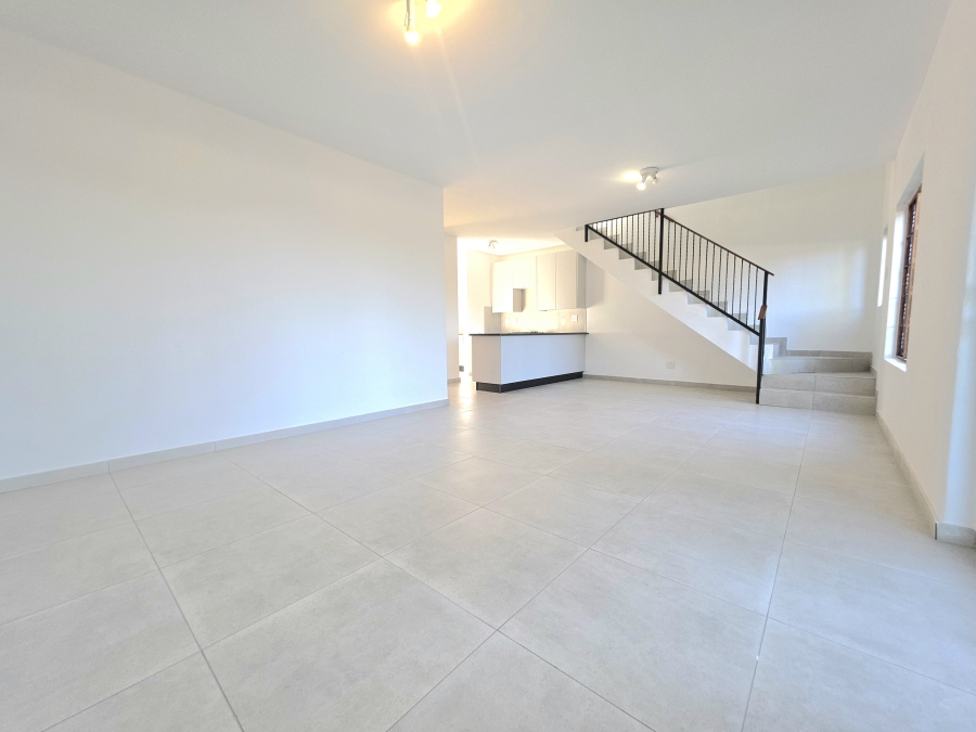 3 Bedroom Property for Sale in Noordwyk Gauteng