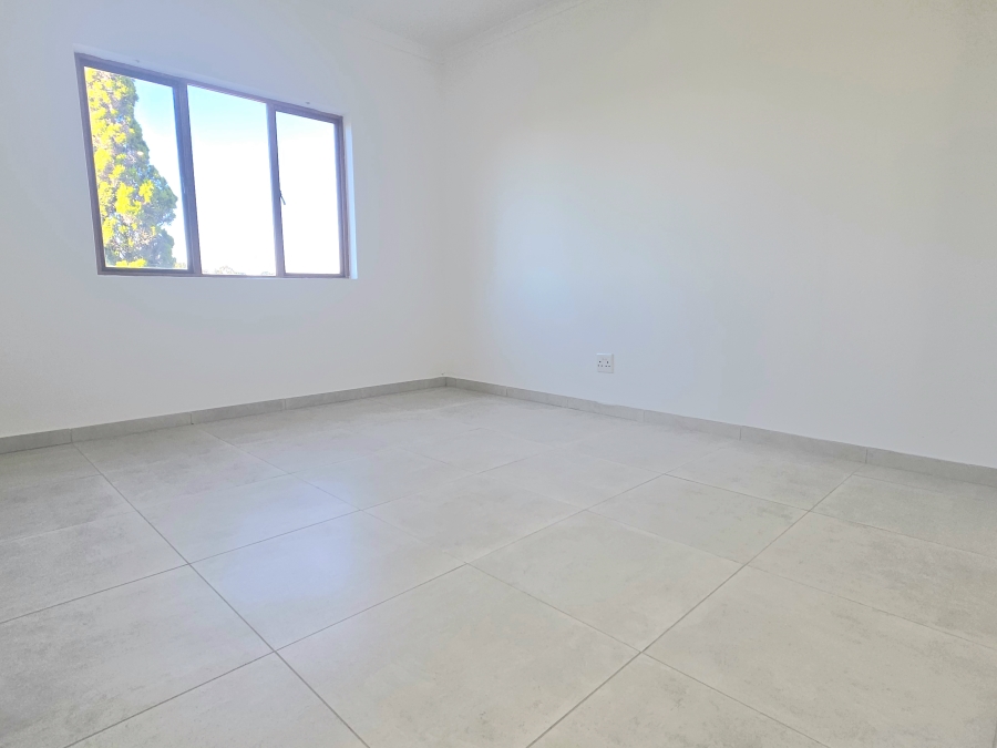 3 Bedroom Property for Sale in Noordwyk Gauteng