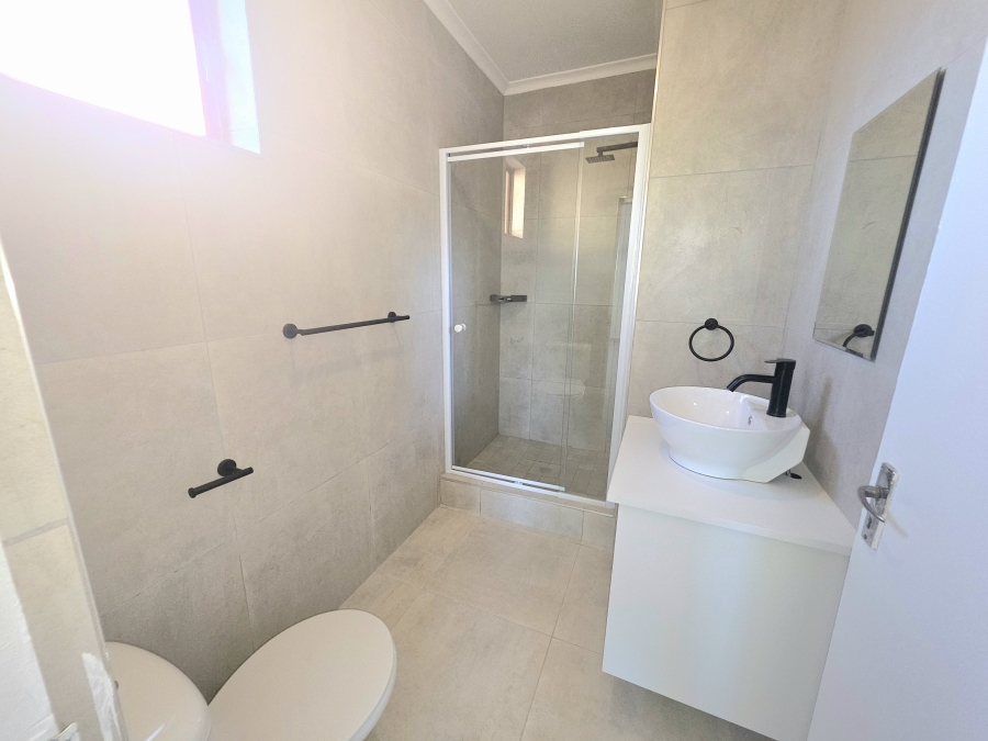 3 Bedroom Property for Sale in Noordwyk Gauteng
