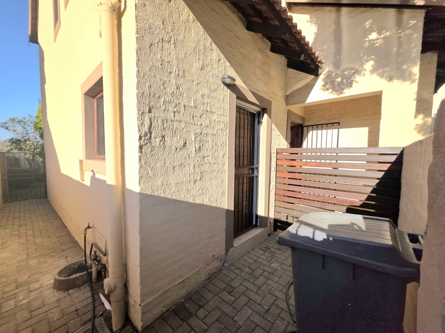 3 Bedroom Property for Sale in Noordwyk Gauteng