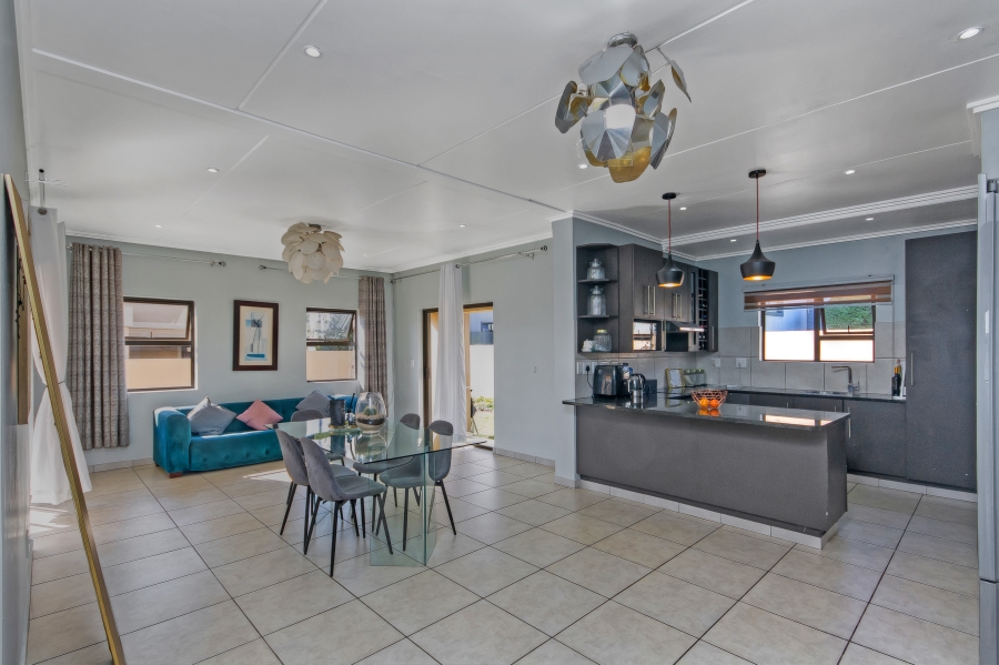 3 Bedroom Property for Sale in Kyalami Hills Gauteng