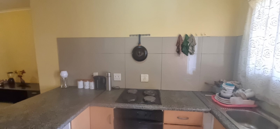 2 Bedroom Property for Sale in Erand Gardens Gauteng