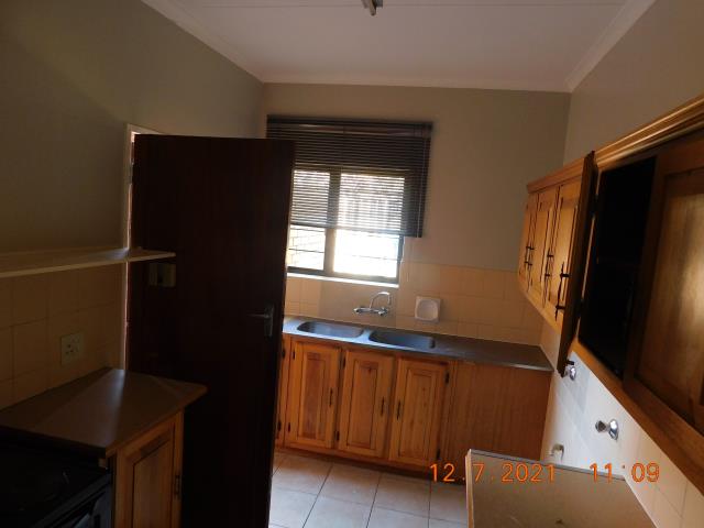 To Let 3 Bedroom Property for Rent in Garsfontein Gauteng