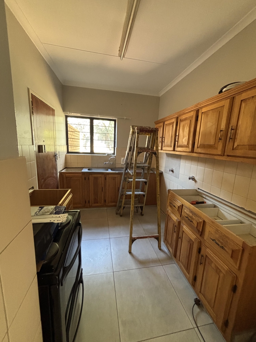 To Let 3 Bedroom Property for Rent in Garsfontein Gauteng