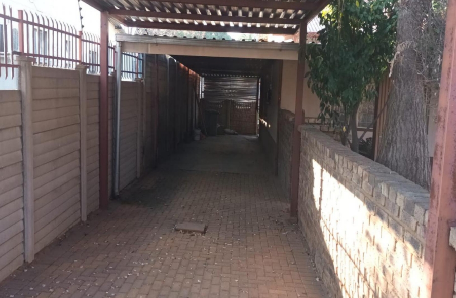 3 Bedroom Property for Sale in Danville Gauteng