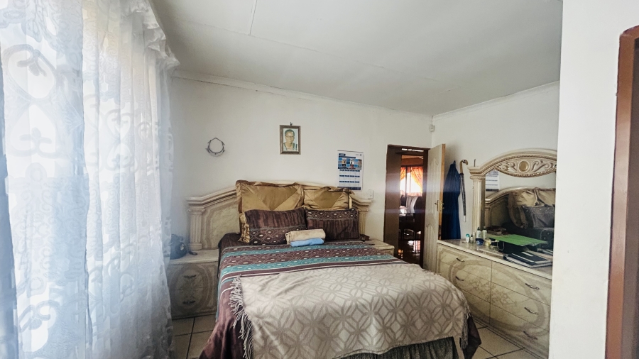 3 Bedroom Property for Sale in Bophelong Gauteng