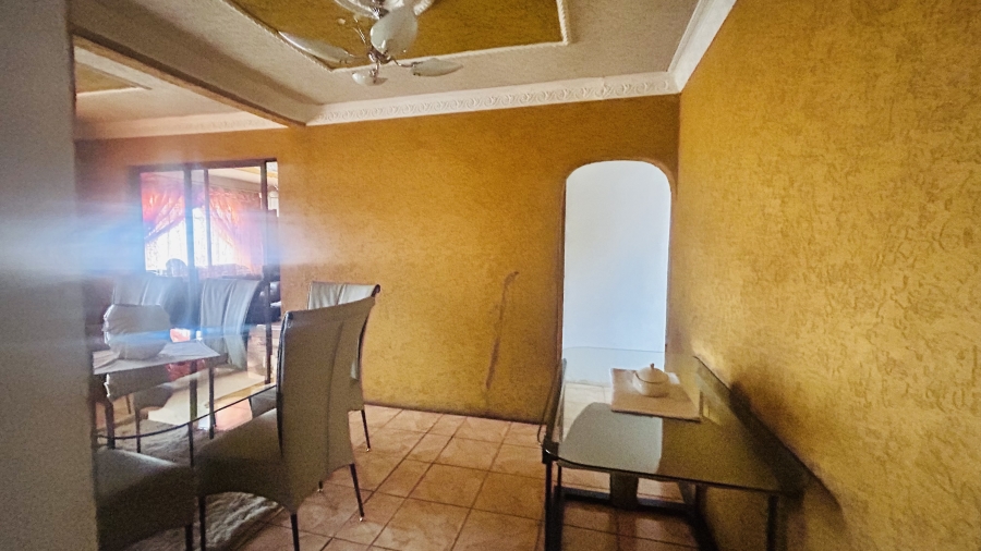 3 Bedroom Property for Sale in Bophelong Gauteng
