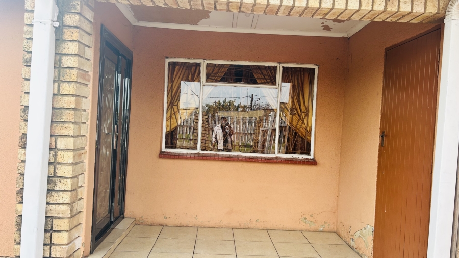 3 Bedroom Property for Sale in Bophelong Gauteng