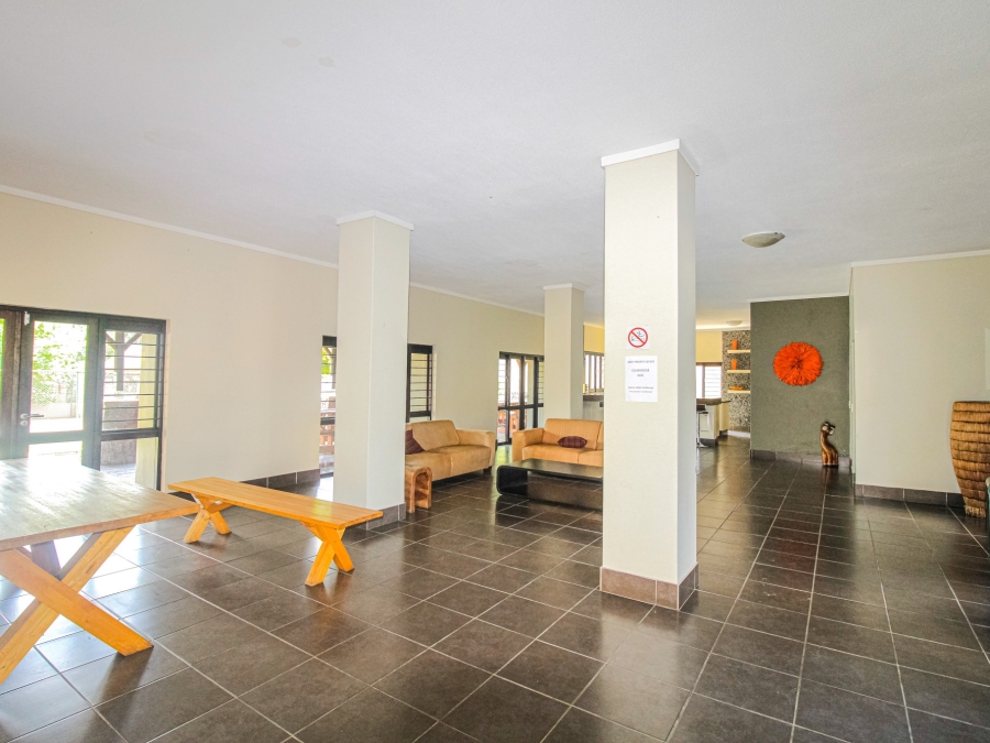 To Let 2 Bedroom Property for Rent in Douglasdale Gauteng