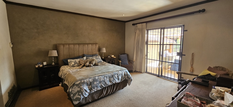 3 Bedroom Property for Sale in Three Rivers Proper Gauteng