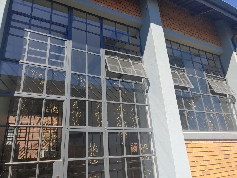 To Let 1 Bedroom Property for Rent in Braamfontein Gauteng