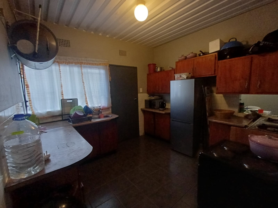 To Let 2 Bedroom Property for Rent in Florida Gauteng