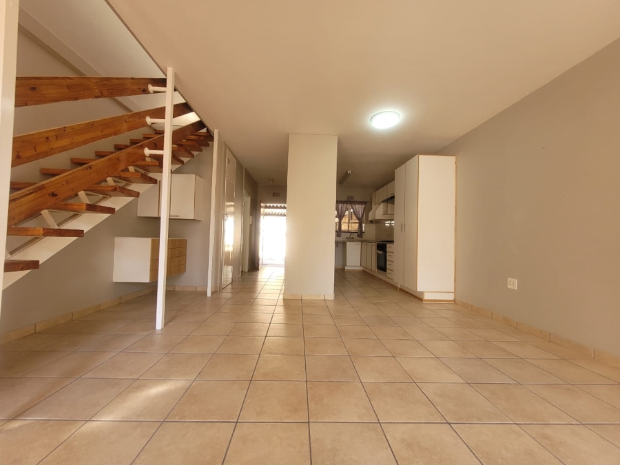 To Let 3 Bedroom Property for Rent in Krugersdorp North Gauteng