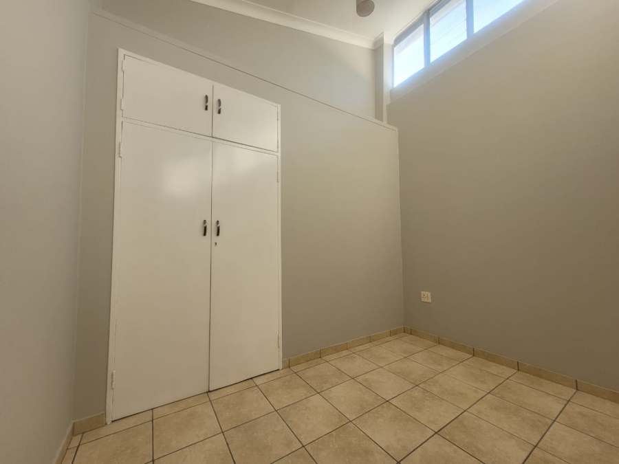 To Let 3 Bedroom Property for Rent in Krugersdorp North Gauteng