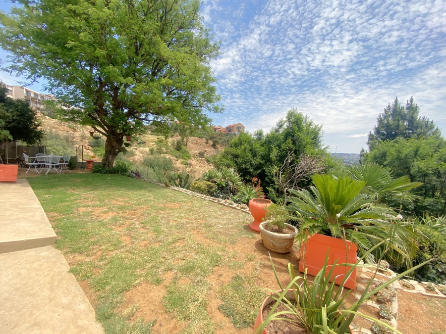 3 Bedroom Property for Sale in Helderkruin Gauteng