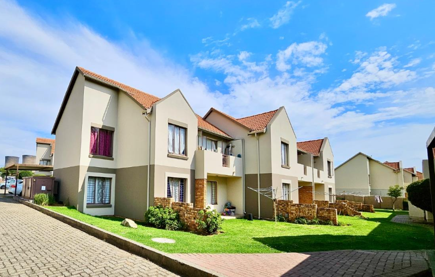 To Let 1 Bedroom Property for Rent in Esther Park Gauteng