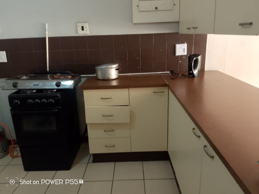 2 Bedroom Property for Sale in Pretoria North Gauteng