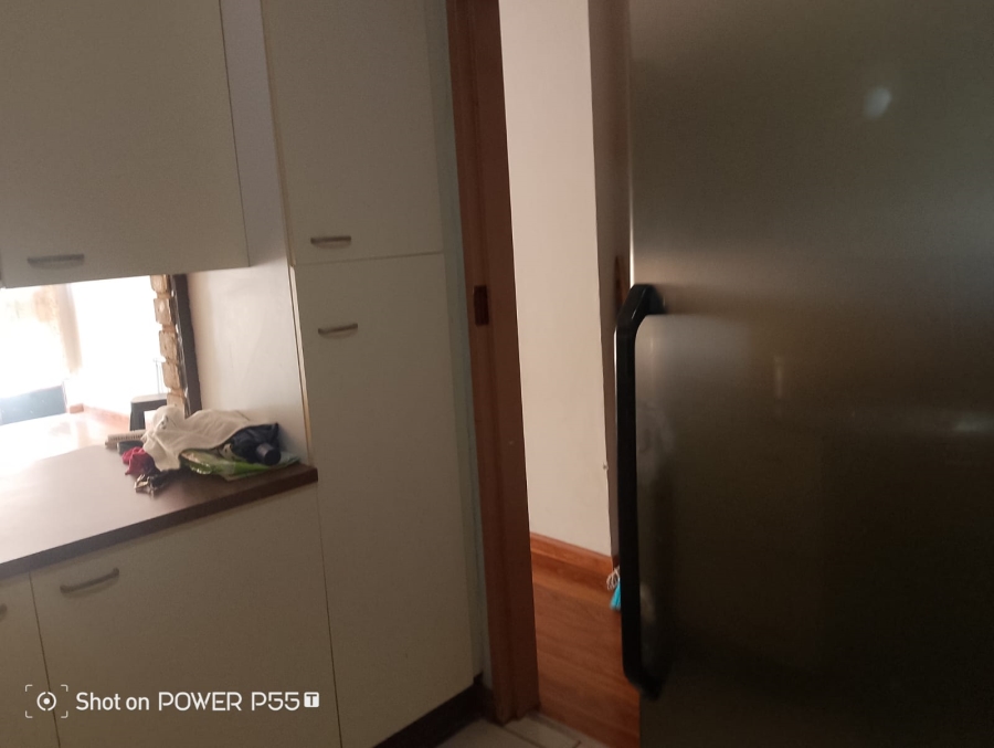 2 Bedroom Property for Sale in Pretoria North Gauteng