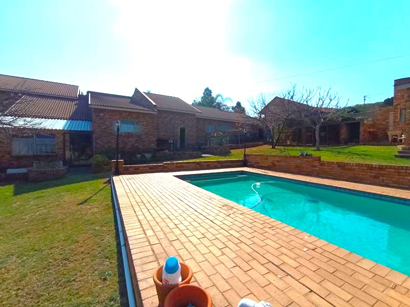 4 Bedroom Property for Sale in Suideroord Gauteng