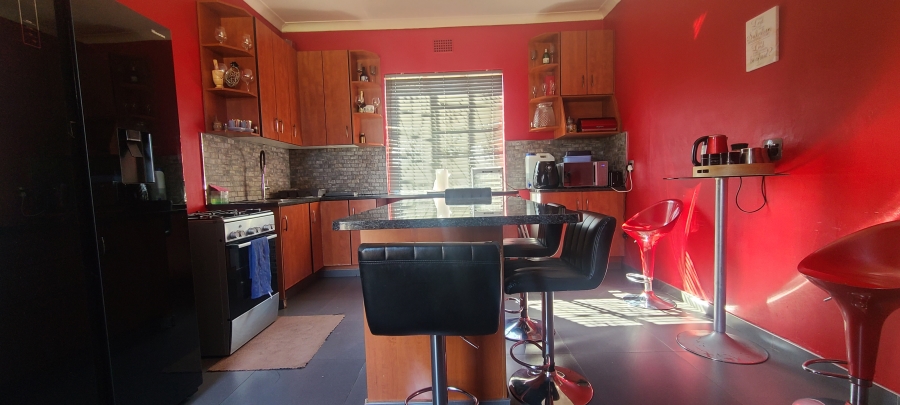 4 Bedroom Property for Sale in Edendale Gauteng